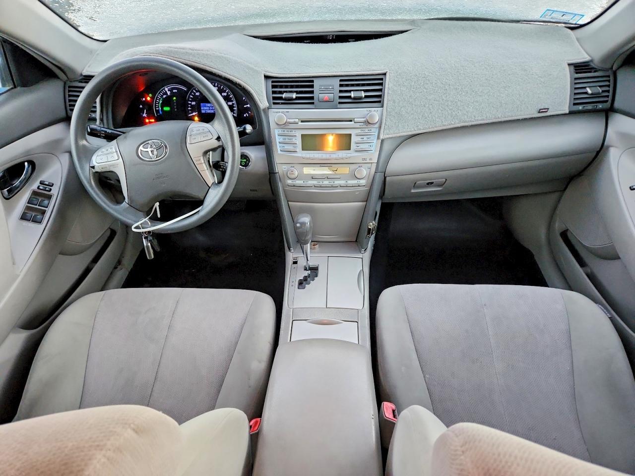 2010 TOYOTA CAMRY HYBRID photo 15