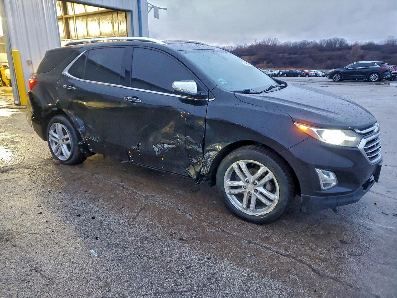 2018 CHEVROLET EQUINOX PREMIER photo 4
