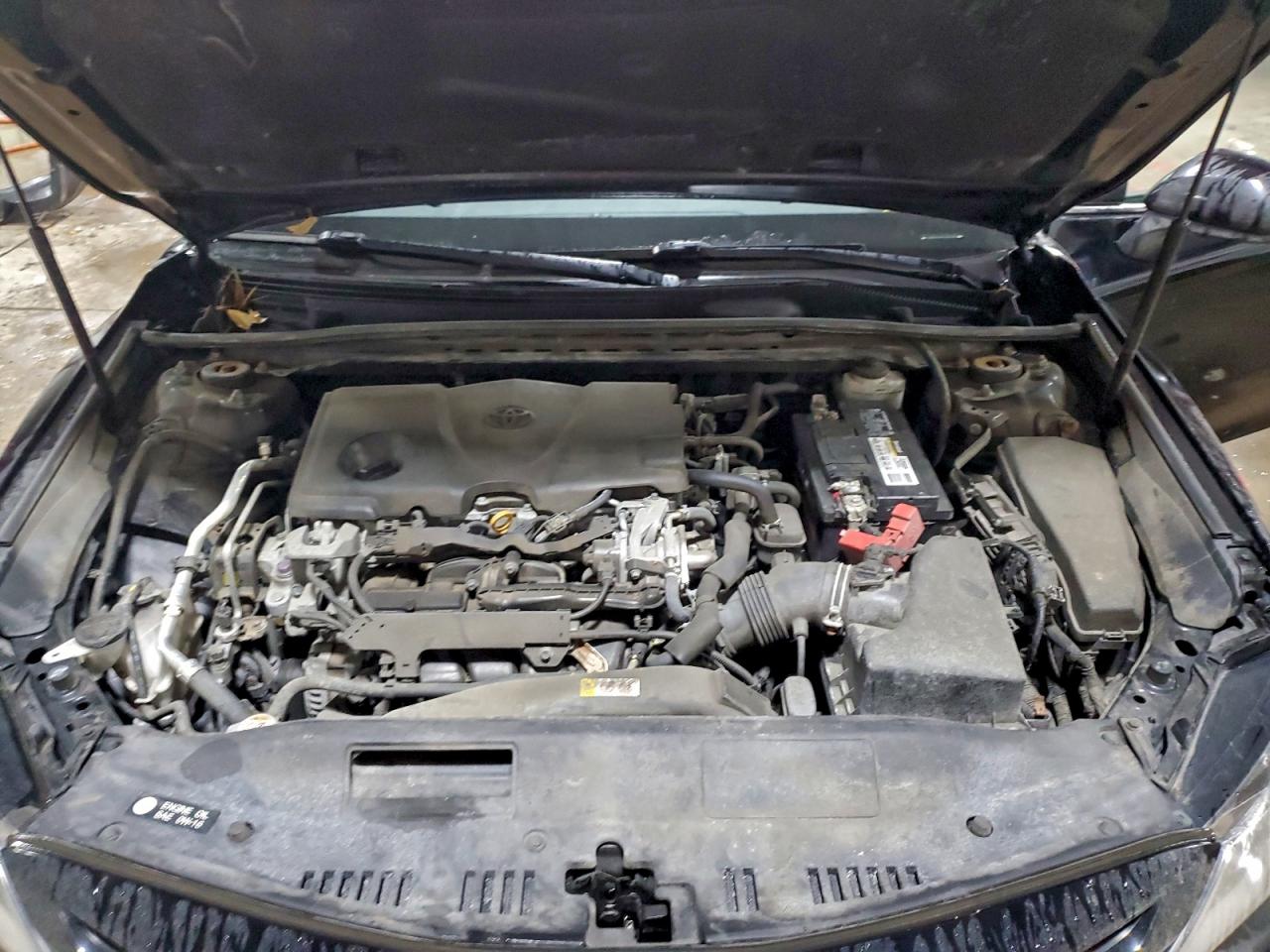 2019 TOYOTA CAMRY L photo 11