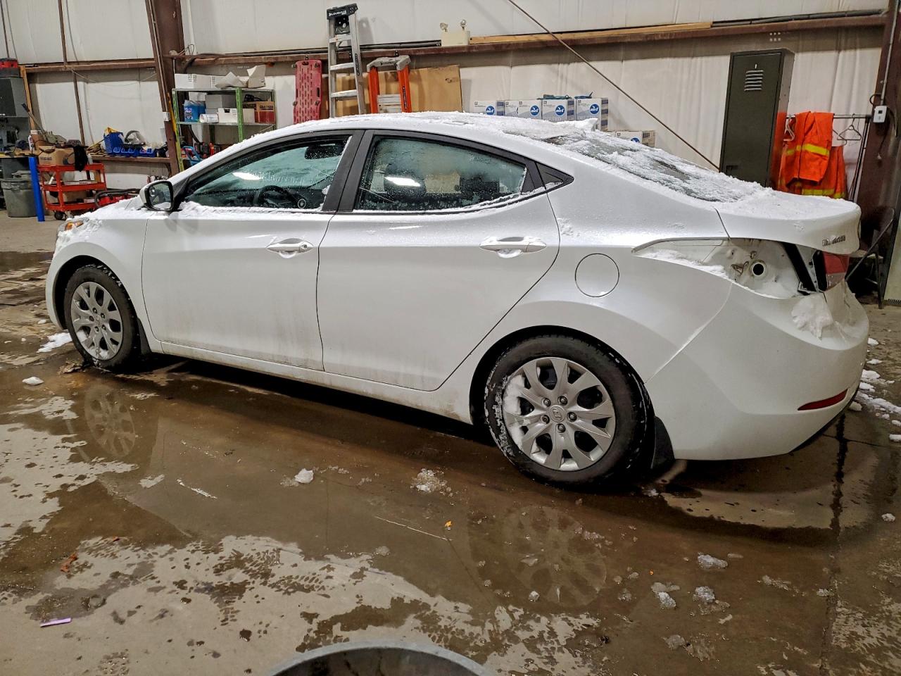 2016 HYUNDAI ELANTRA SE photo 2