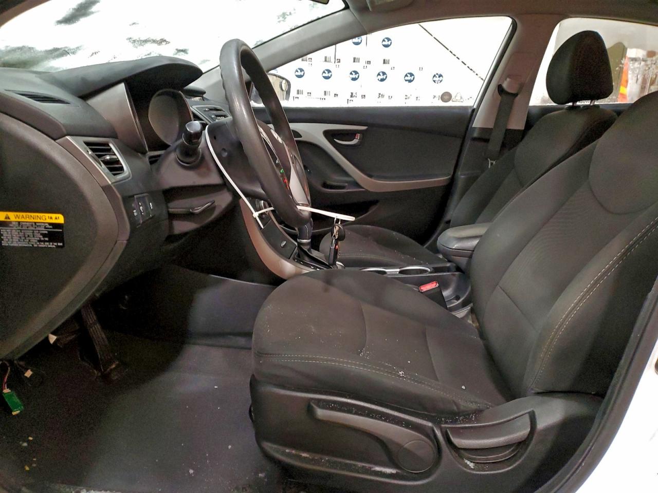 2016 HYUNDAI ELANTRA SE photo 7