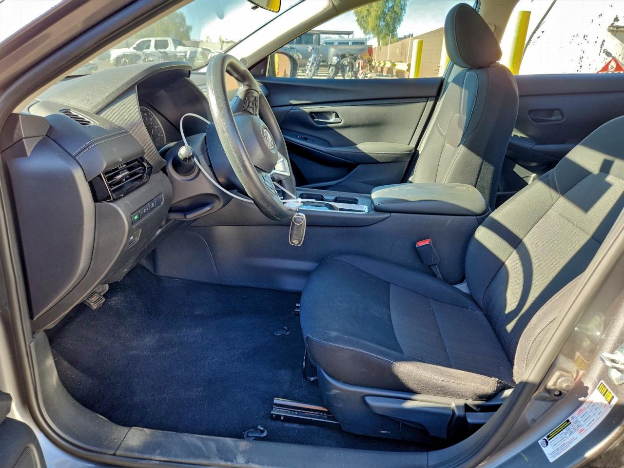 2024 NISSAN SENTRA SV photo 13