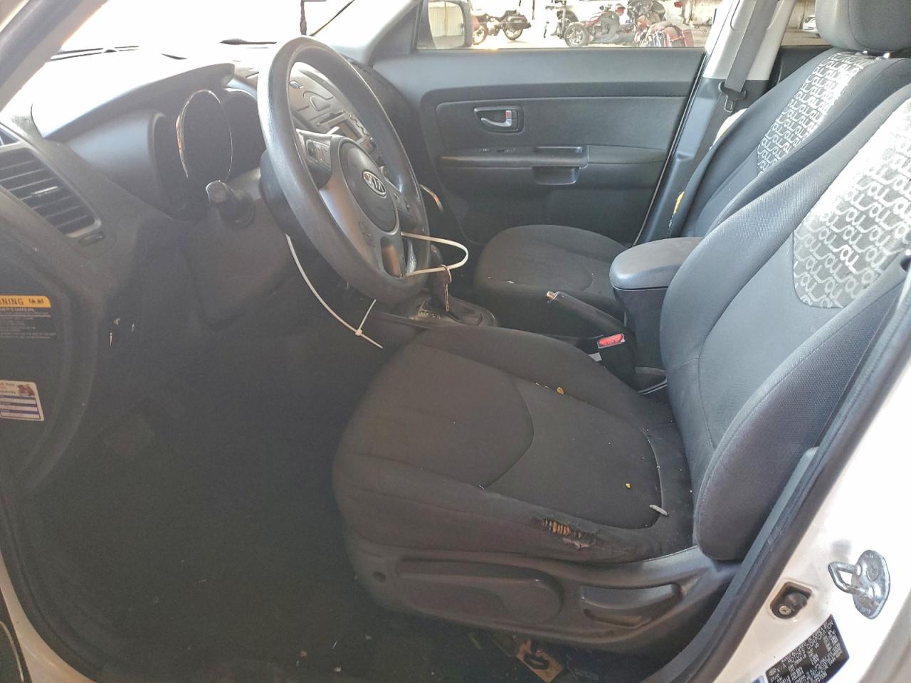 2011 KIA SOUL + photo 19