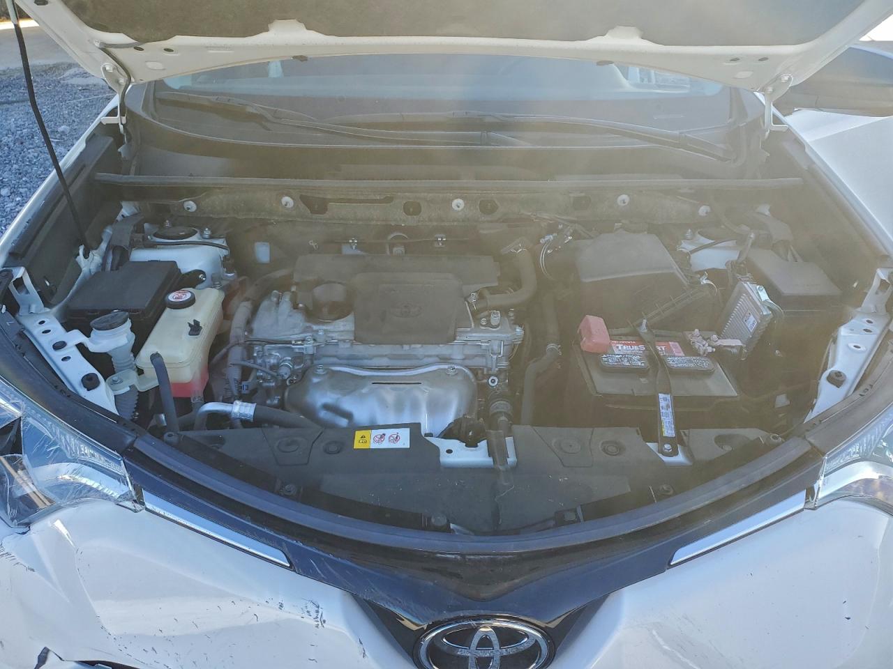 2017 TOYOTA RAV4 LE photo 21