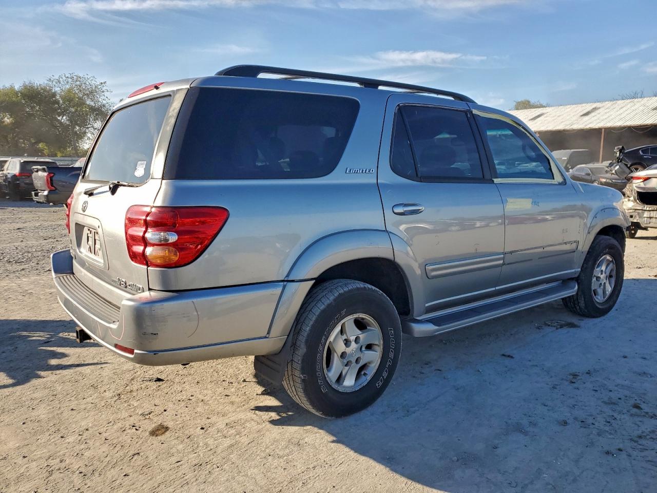 2002 TOYOTA SEQUOIA LIMITED photo 5