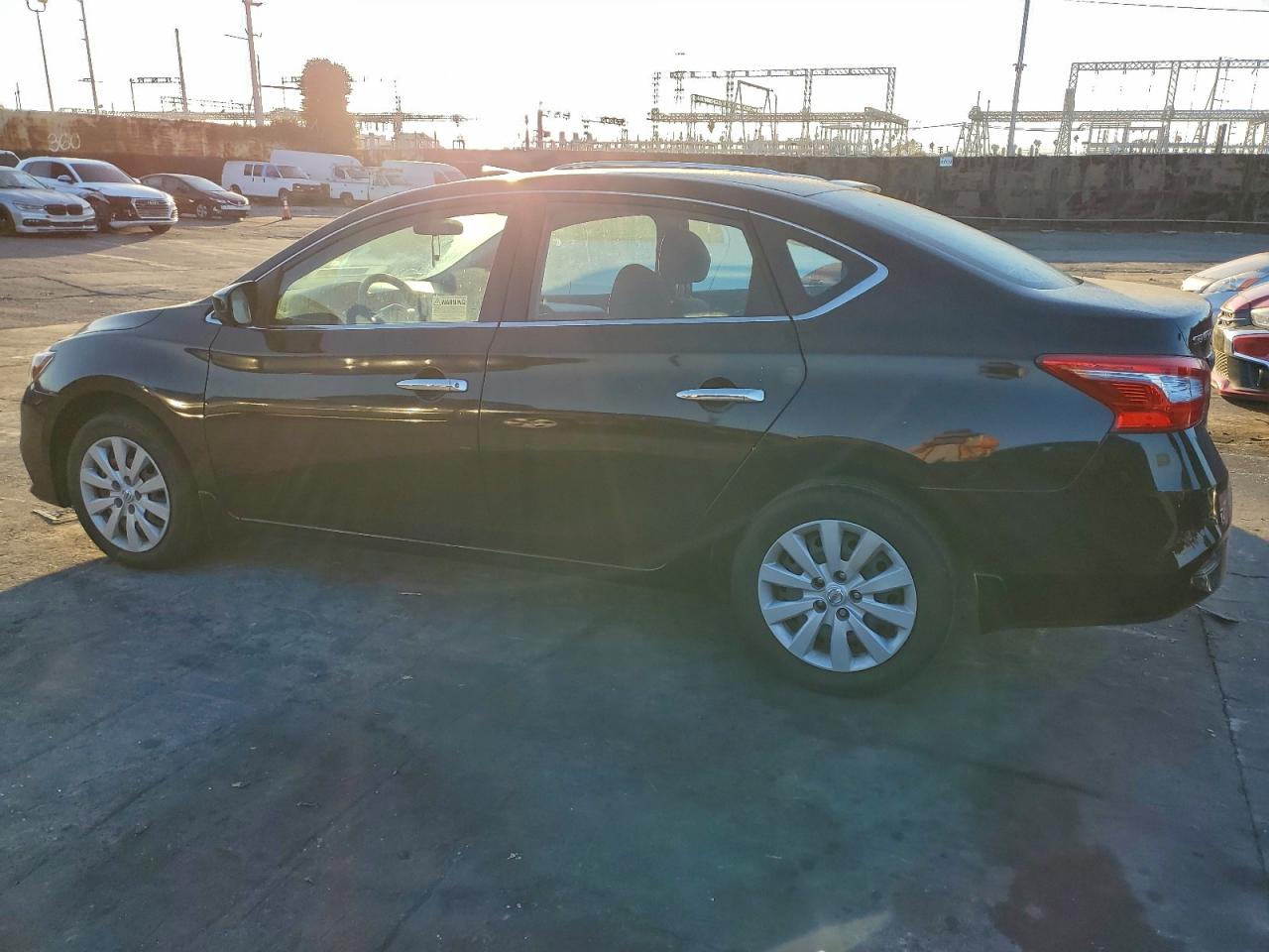 2019 NISSAN SENTRA S photo 2