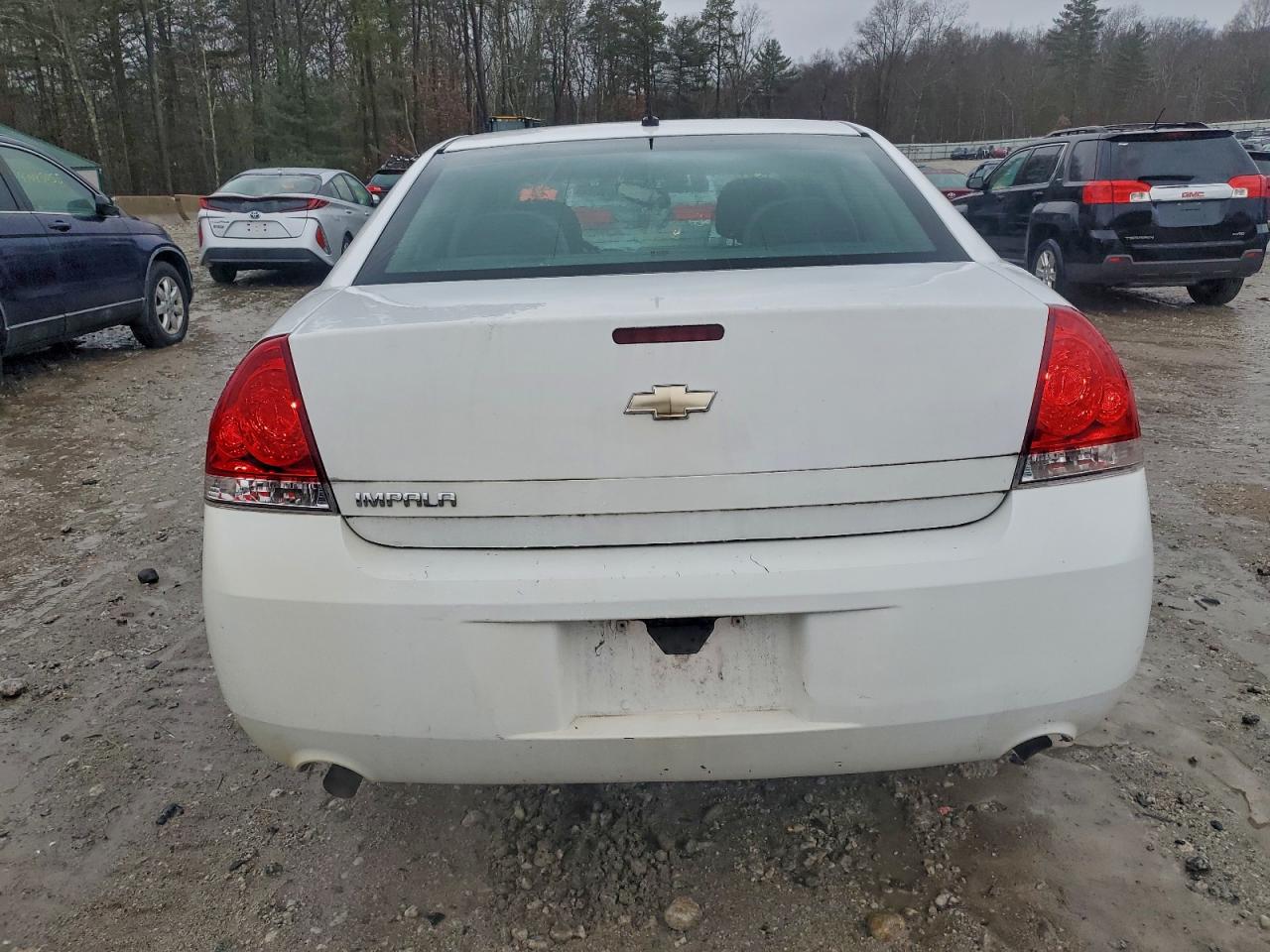 2012 CHEVROLET IMPALA LS photo 6