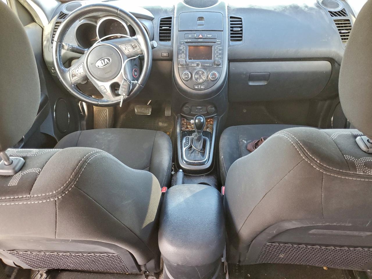 2013 KIA SOUL + photo 8