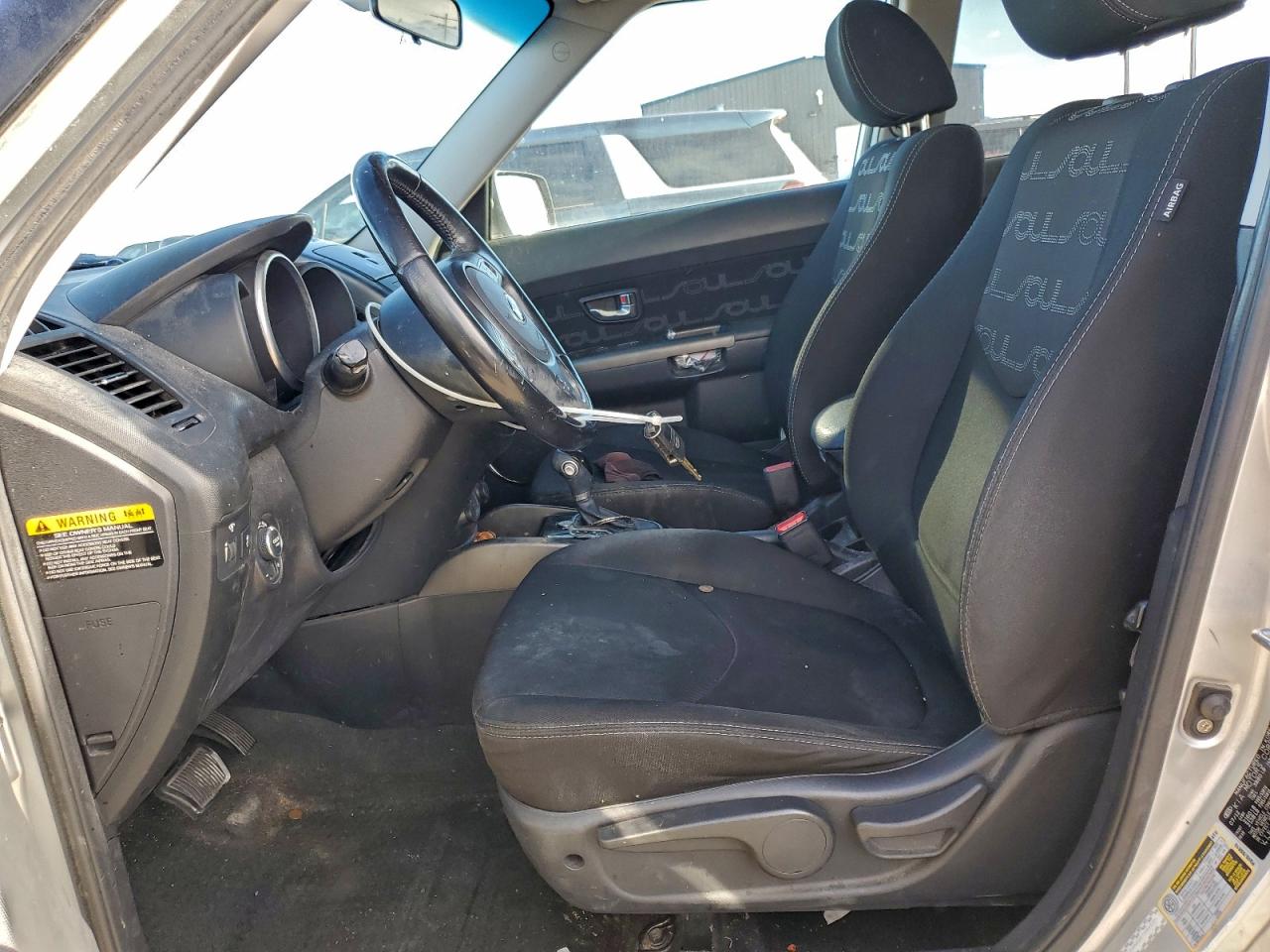 2013 KIA SOUL + photo 7