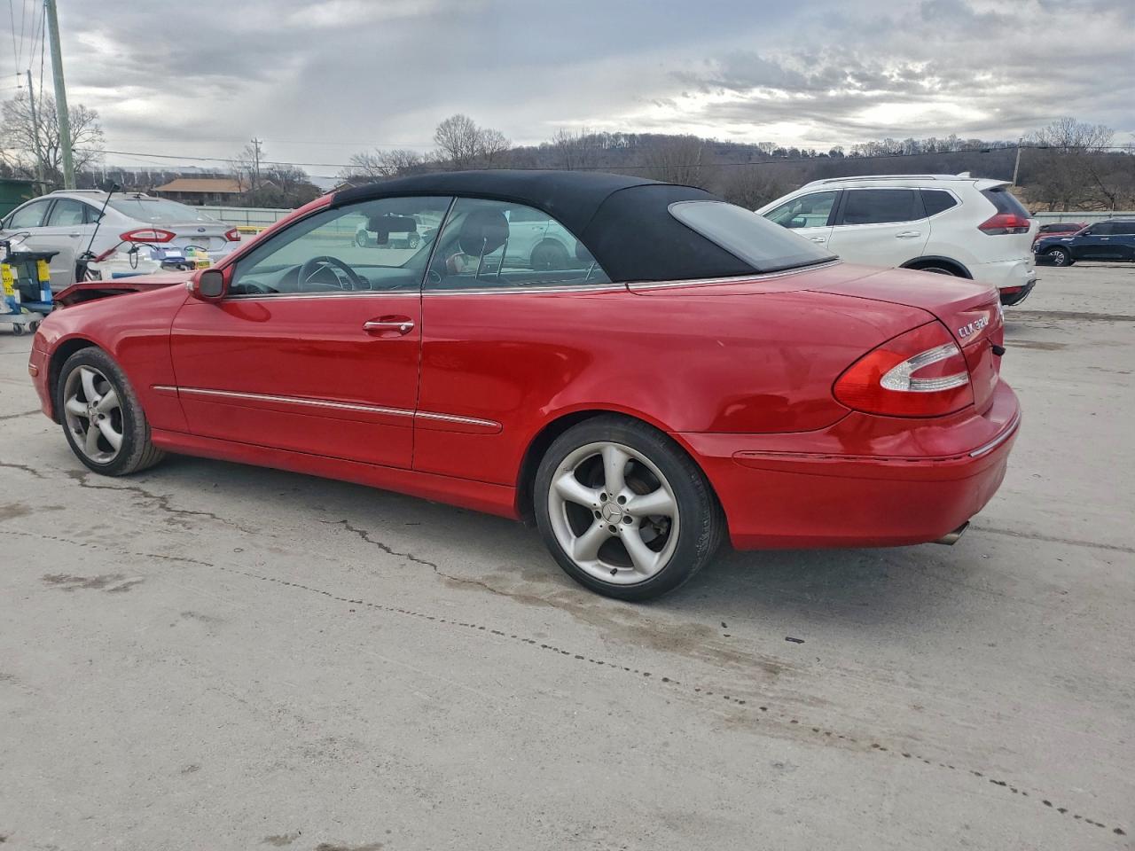 2005 MERCEDES-BENZ CLK 320 photo 2