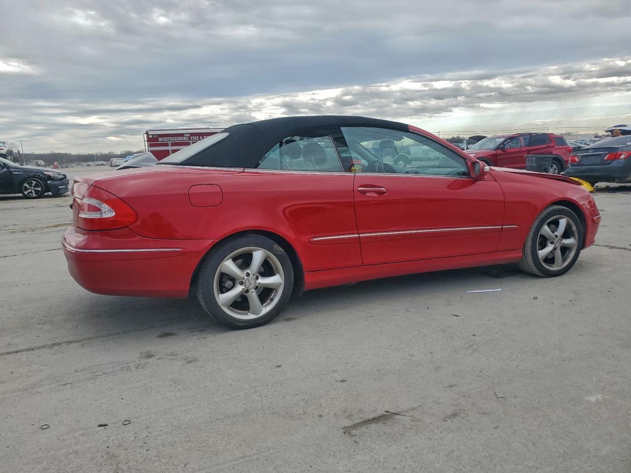 2005 MERCEDES-BENZ CLK 320 photo 3