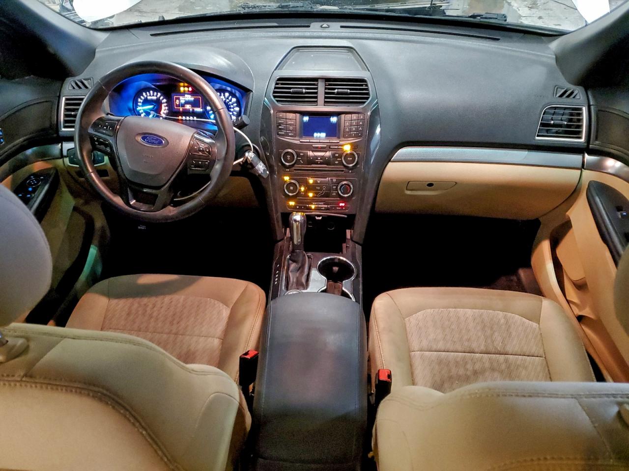 2016 FORD EXPLORER photo 15