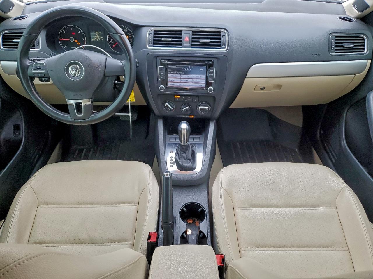 2012 VOLKSWAGEN JETTA TDI photo 8