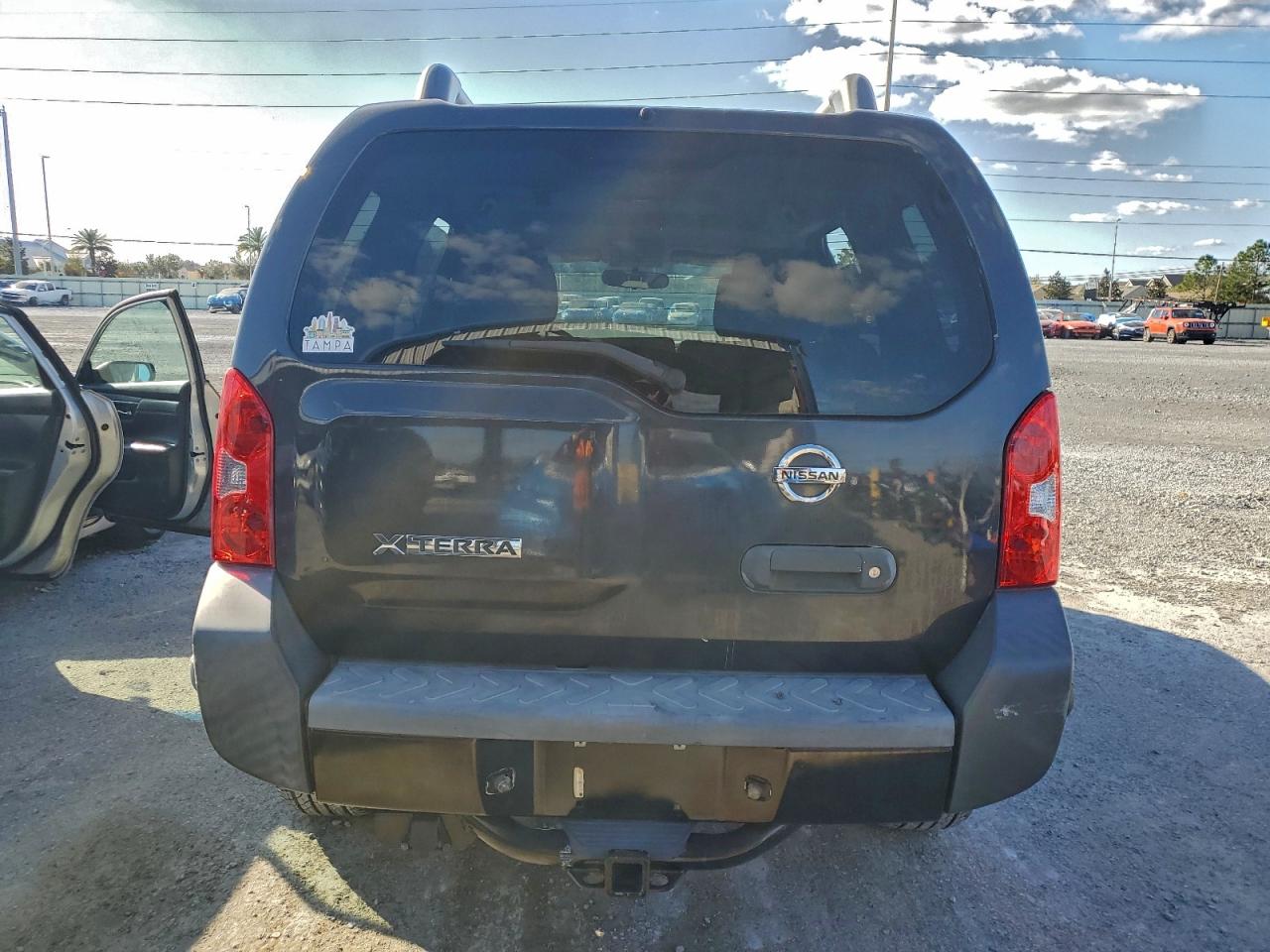 2015 NISSAN XTERRA X photo 6