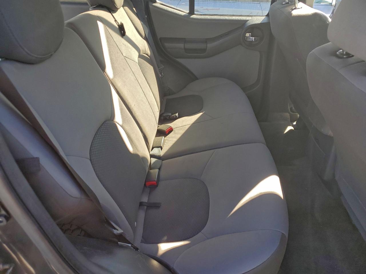 2015 NISSAN XTERRA X photo 11