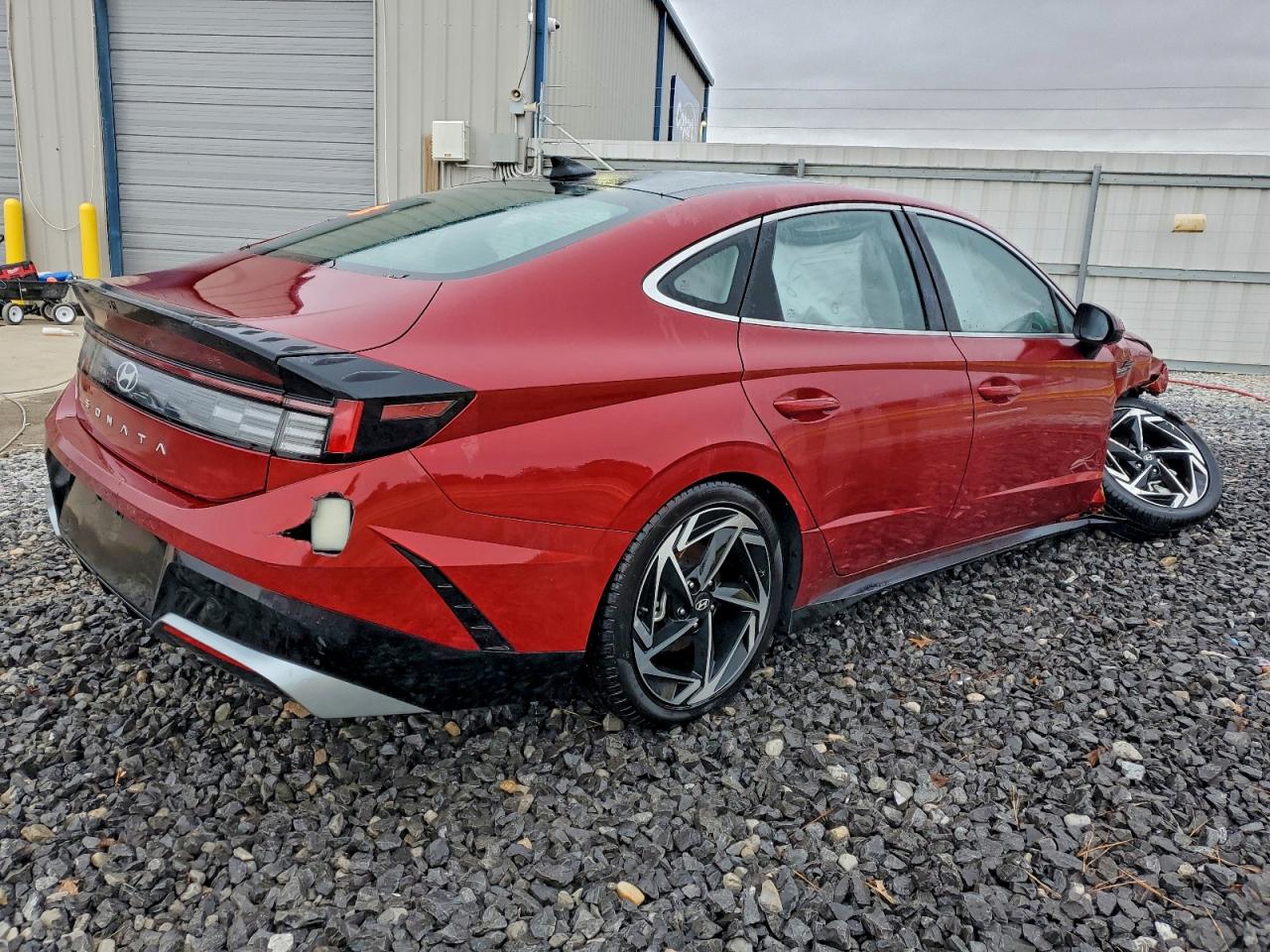 2024 HYUNDAI SONATA SEL photo 3