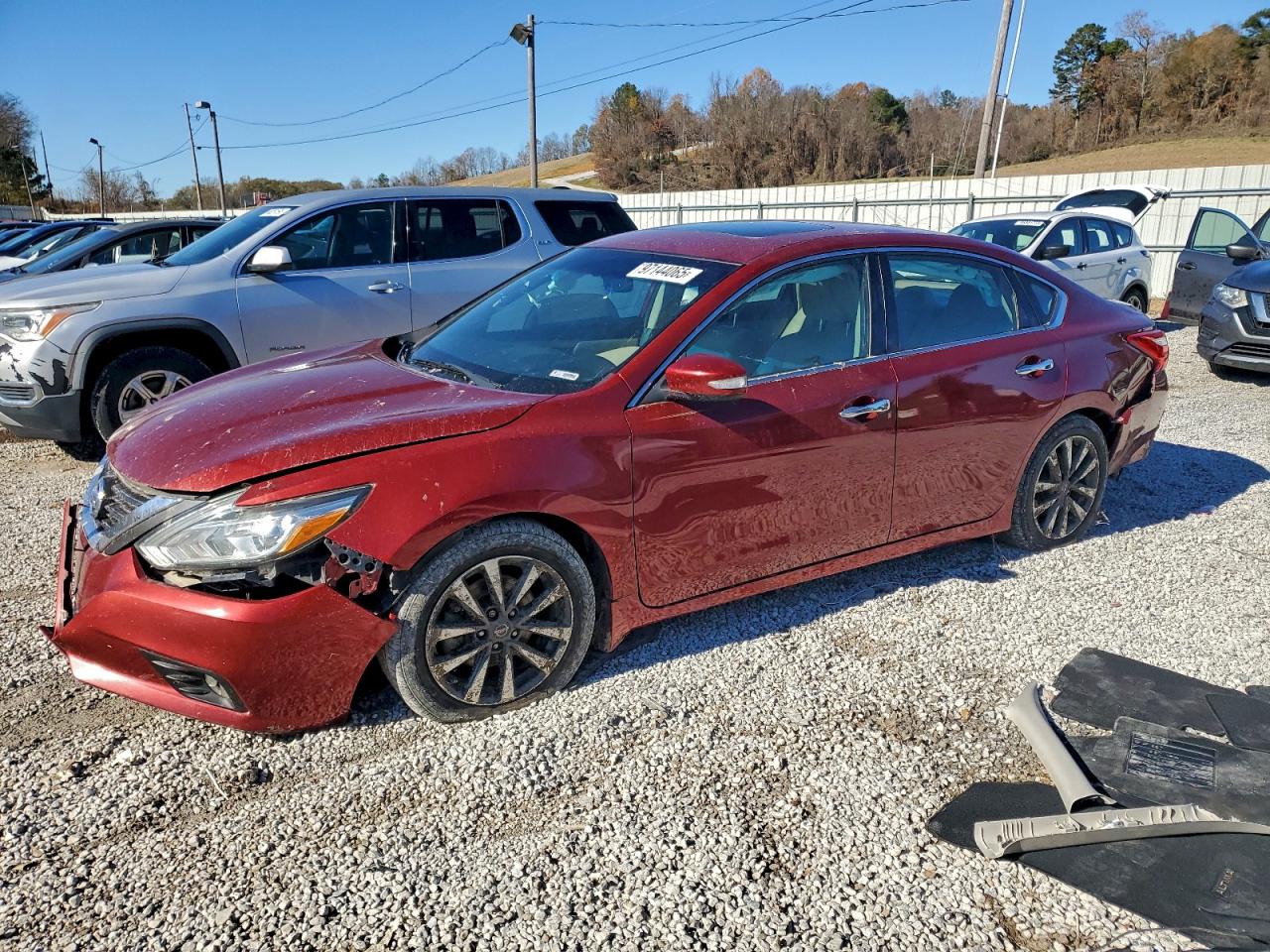 2017 NISSAN ALTIMA