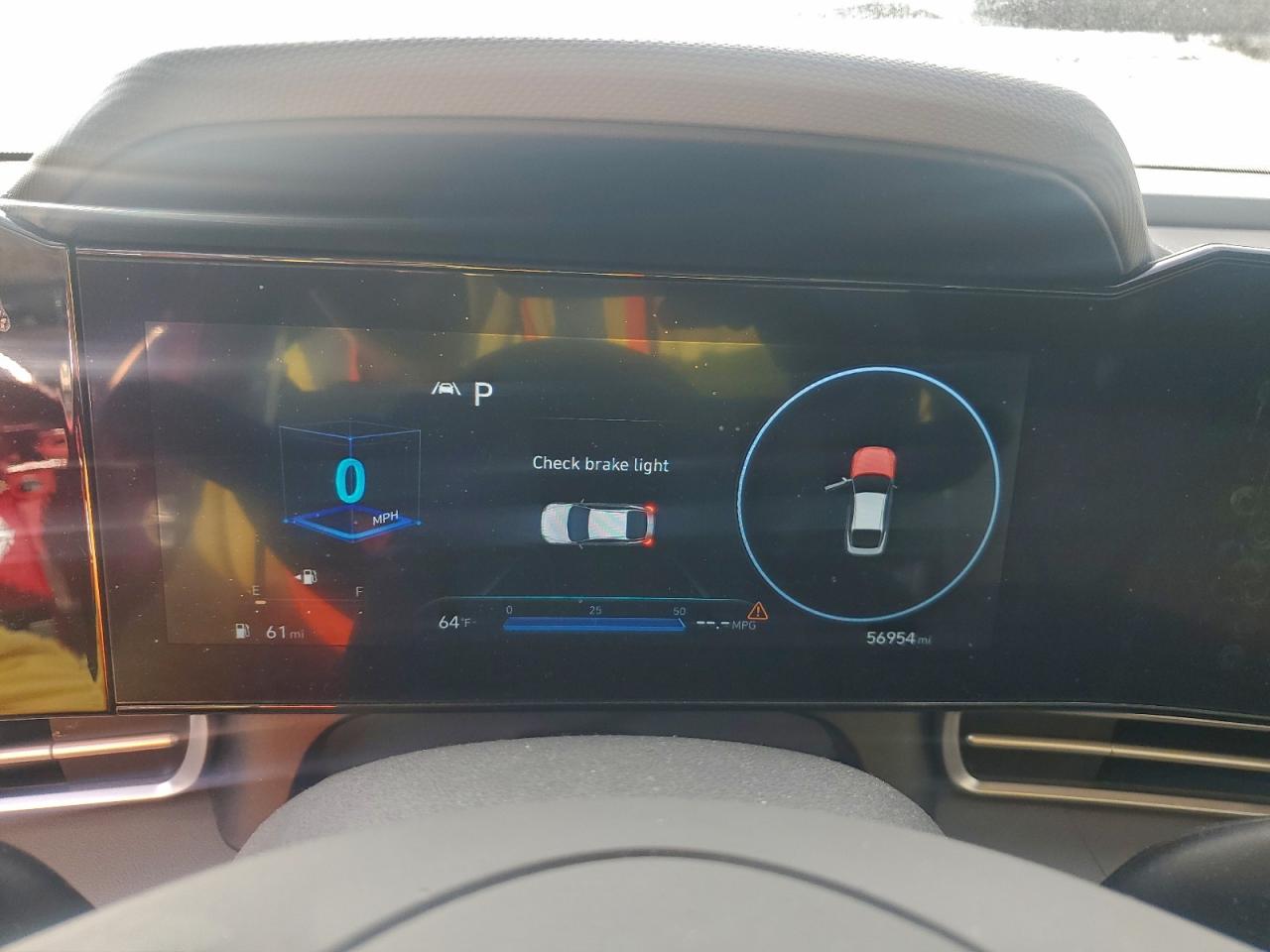 2023 HYUNDAI ELANTRA SEL photo 9