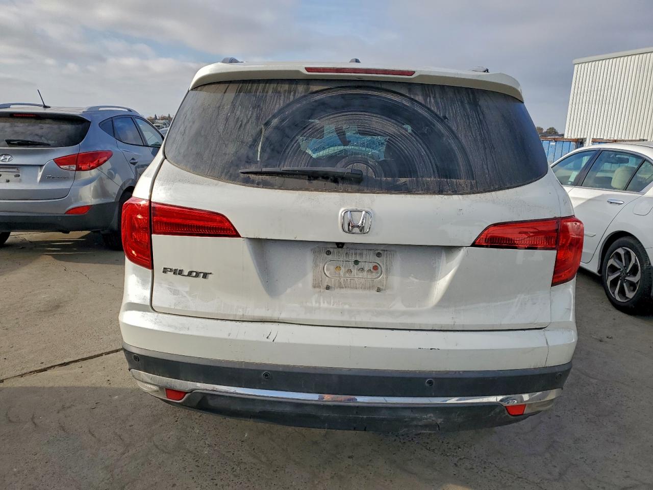 2016 HONDA PILOT EXL photo 6