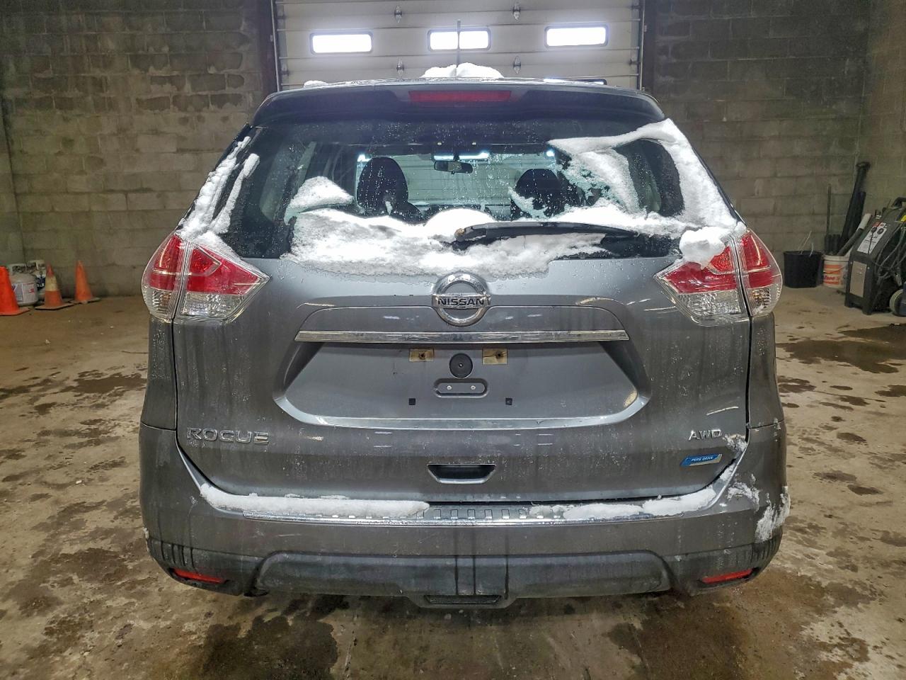2014 NISSAN ROGUE S photo 6