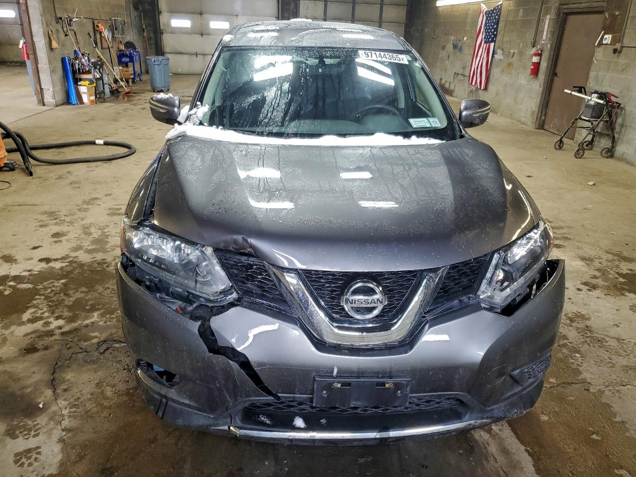 2014 NISSAN ROGUE S photo 5