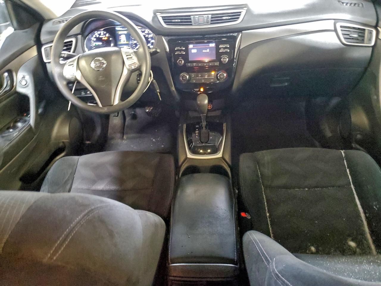 2014 NISSAN ROGUE S photo 8
