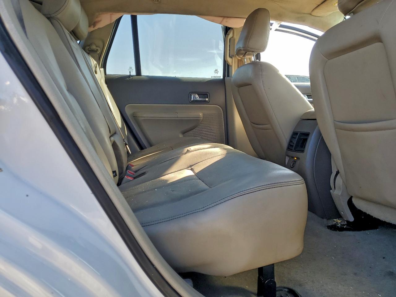 2010 FORD EDGE SEL photo 31