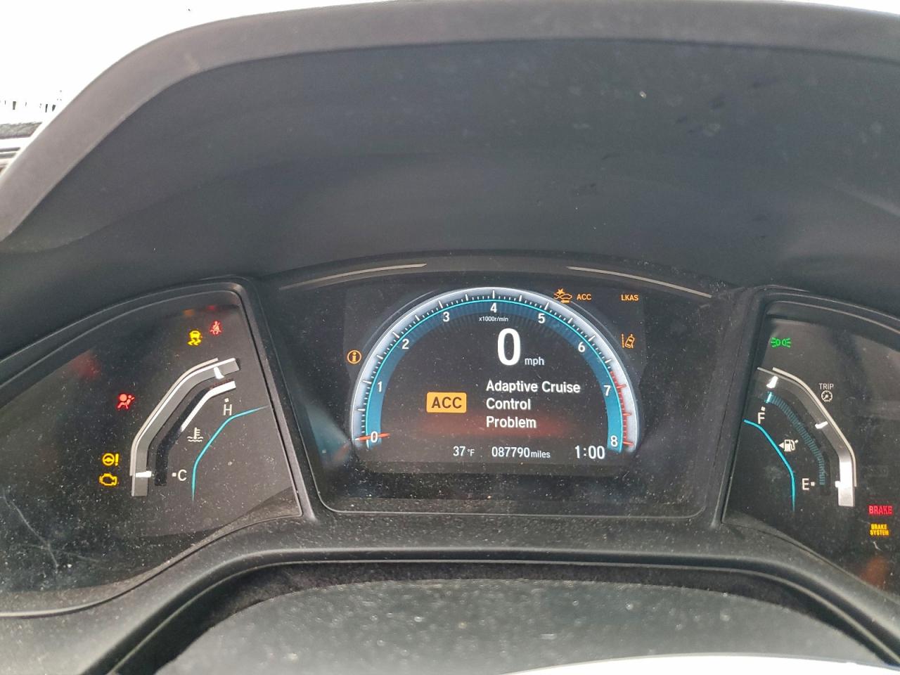 2020 HONDA CIVIC LX photo 17