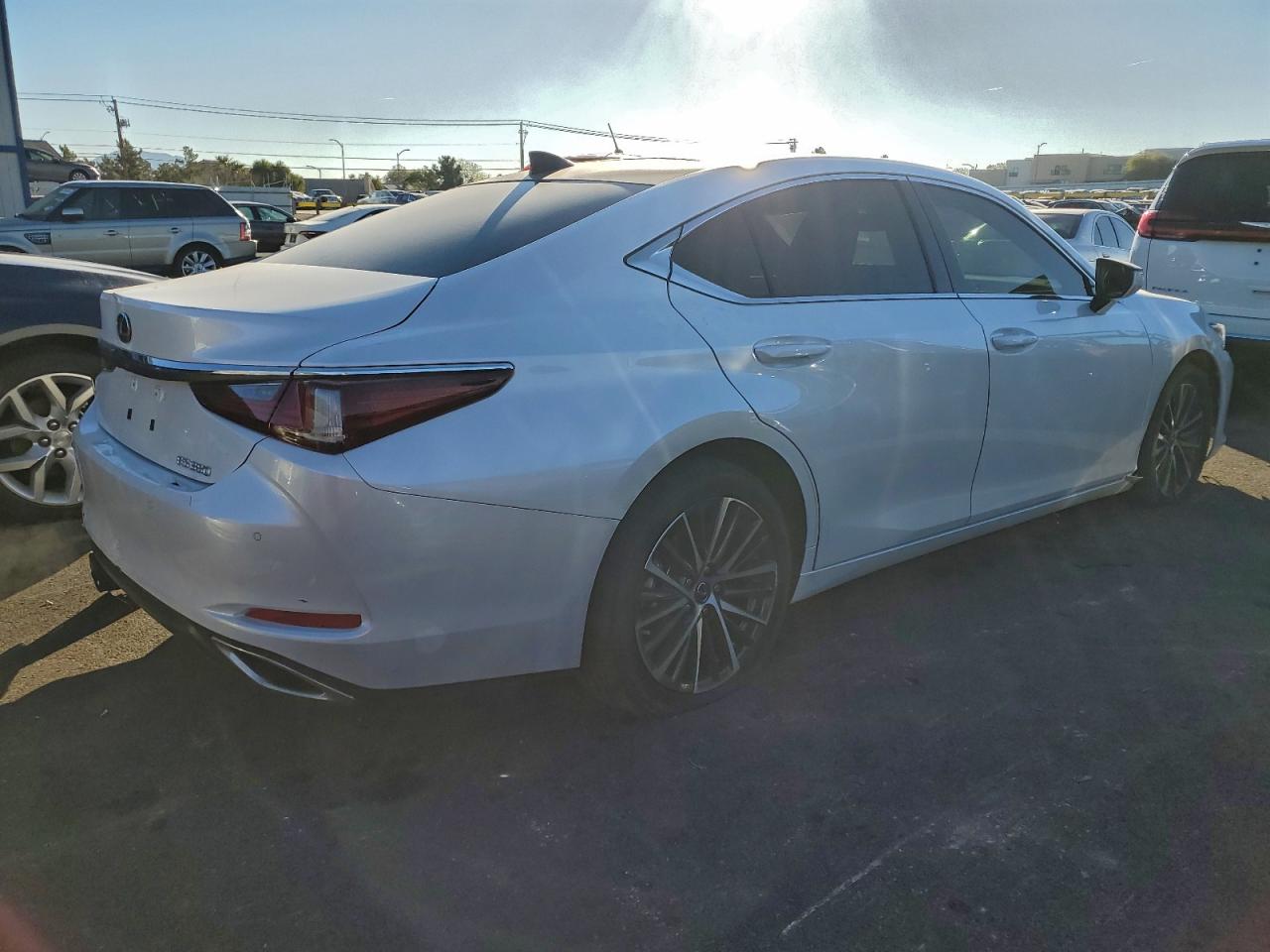 2025 LEXUS ES 350 BASE photo 5