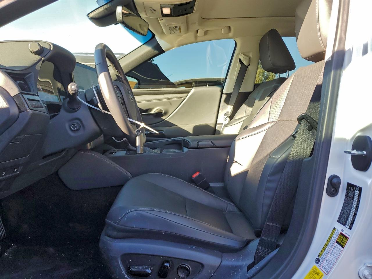 2025 LEXUS ES 350 BASE photo 13