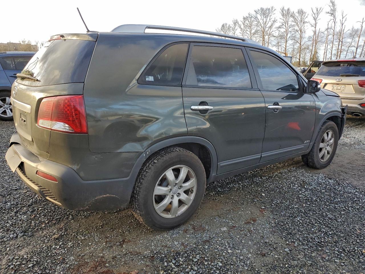 2012 KIA SORENTO BASE photo 7