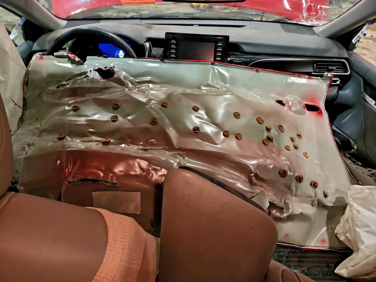 2022 TOYOTA CAMRY SE photo 8