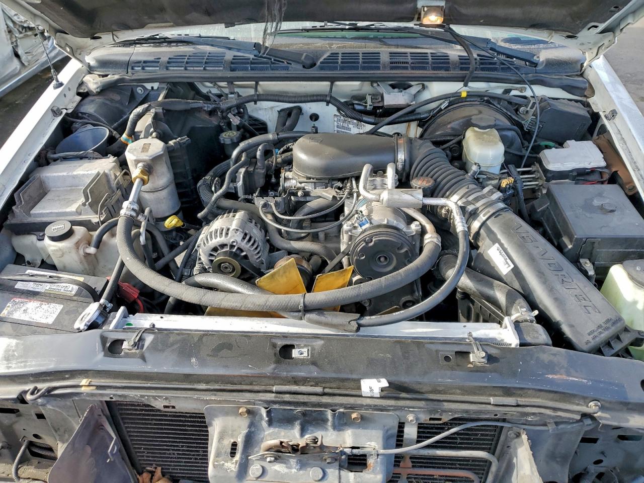 2002 CHEVROLET S TRUCK S10 photo 11