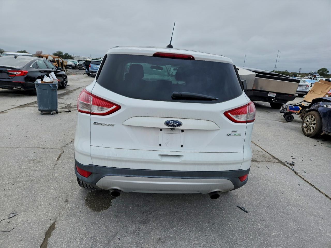 2014 FORD ESCAPE SE photo 11