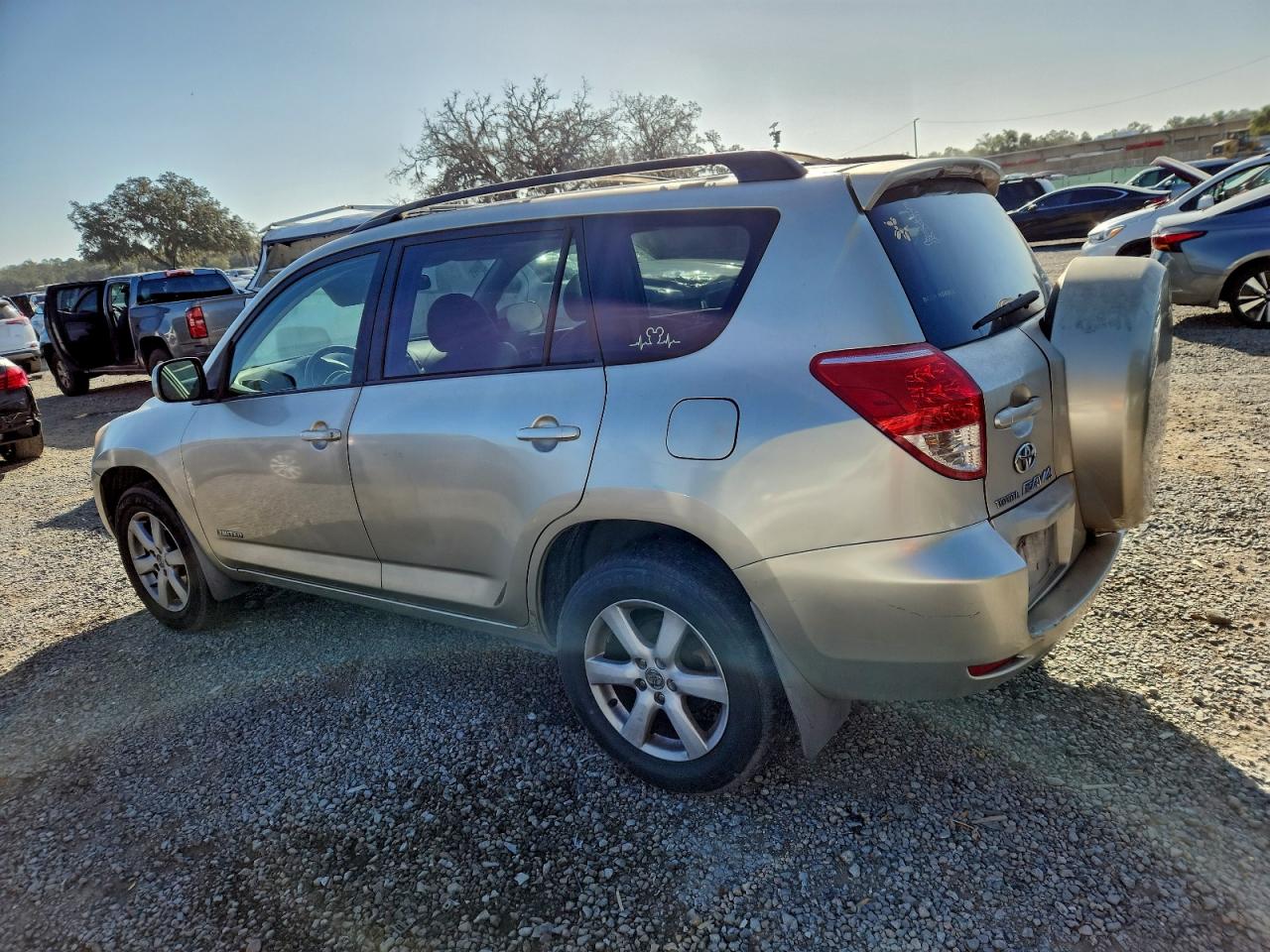 2008 TOYOTA RAV4 LIMITED photo 4