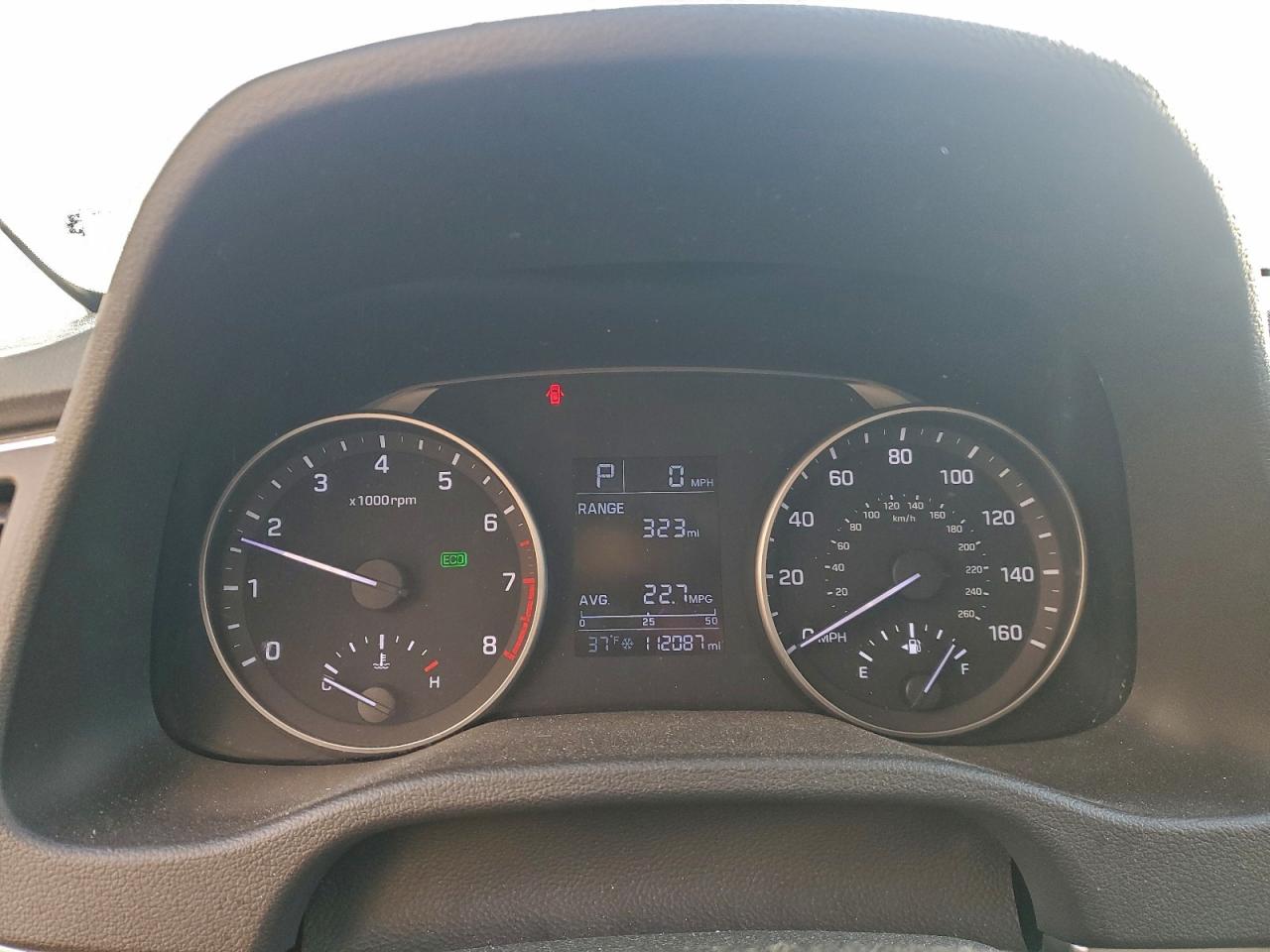 2017 HYUNDAI ELANTRA SE photo 9