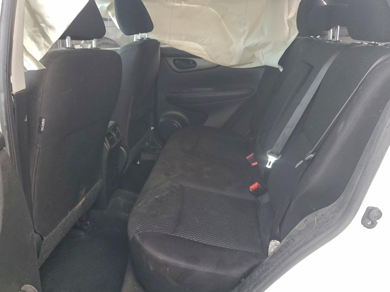 2018 NISSAN ROGUE SPORT S photo 11