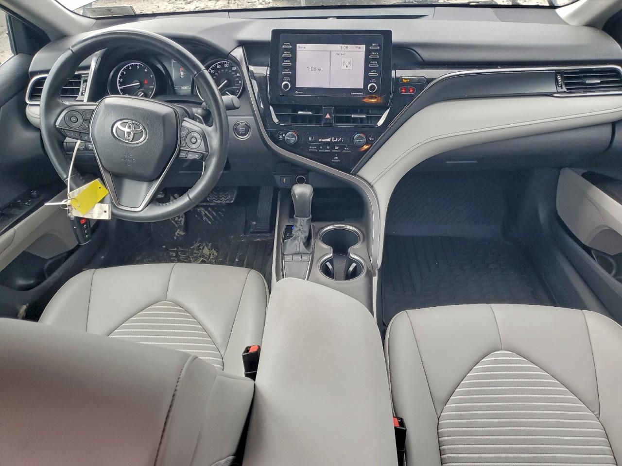 2022 TOYOTA CAMRY SE photo 22