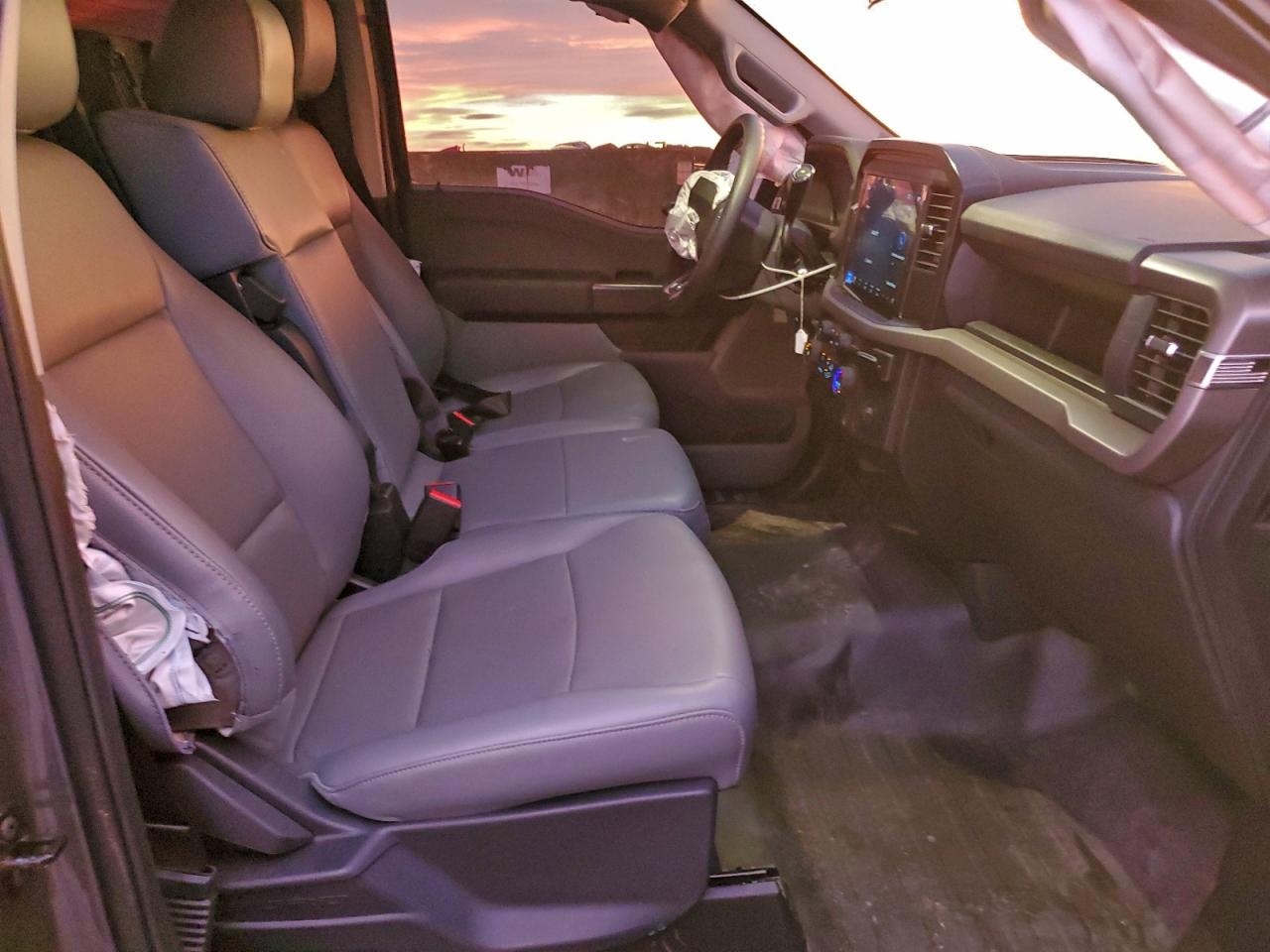 2025 FORD F150 XL photo 28
