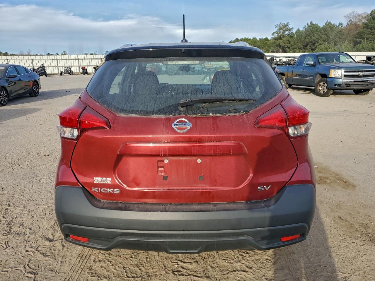 2019 NISSAN KICKS S photo 11