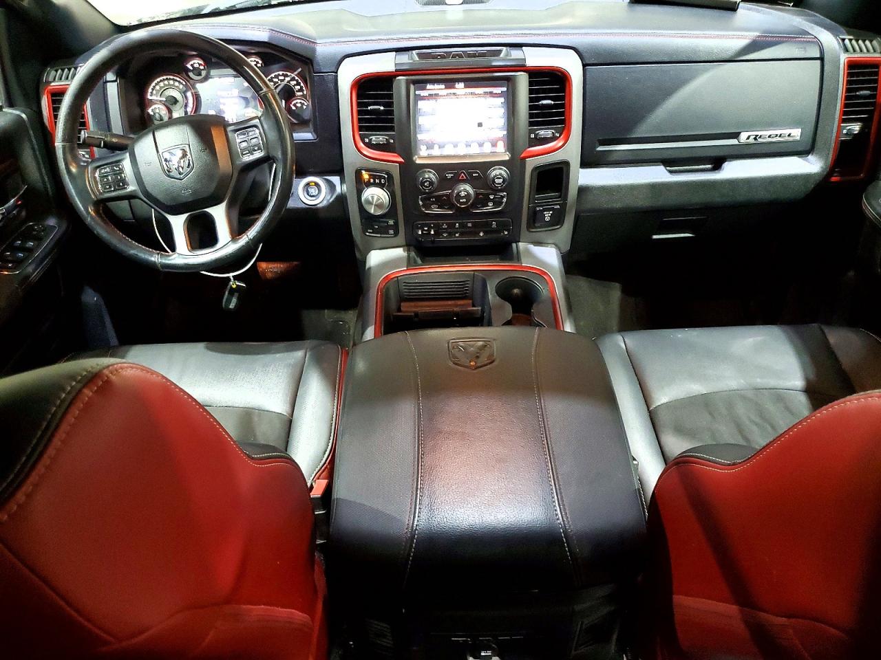 2016 RAM 1500 REBEL photo 8