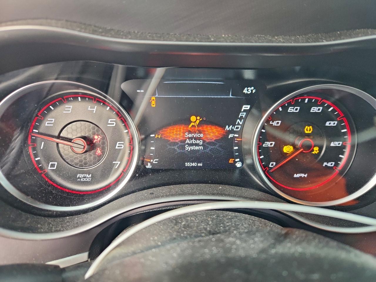 2020 DODGE CHARGER SXT photo 9