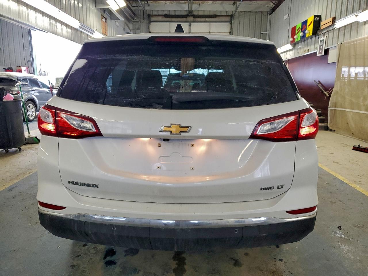 2019 CHEVROLET EQUINOX LT photo 6