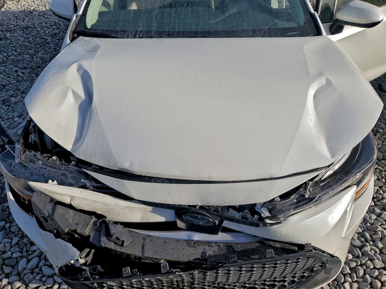 2021 TOYOTA COROLLA LE photo 21
