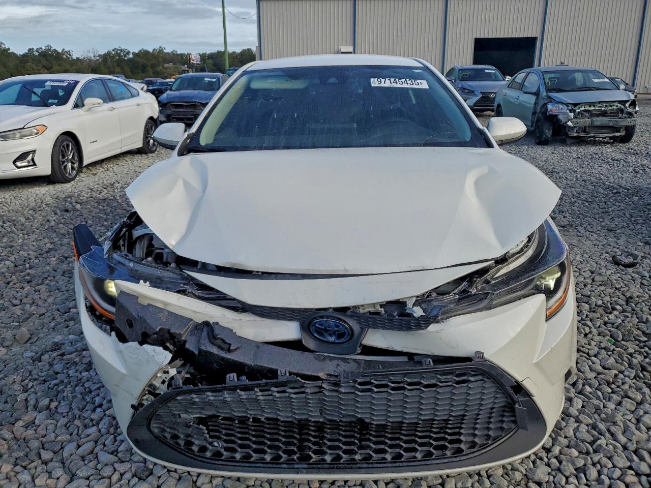 2021 TOYOTA COROLLA LE photo 9