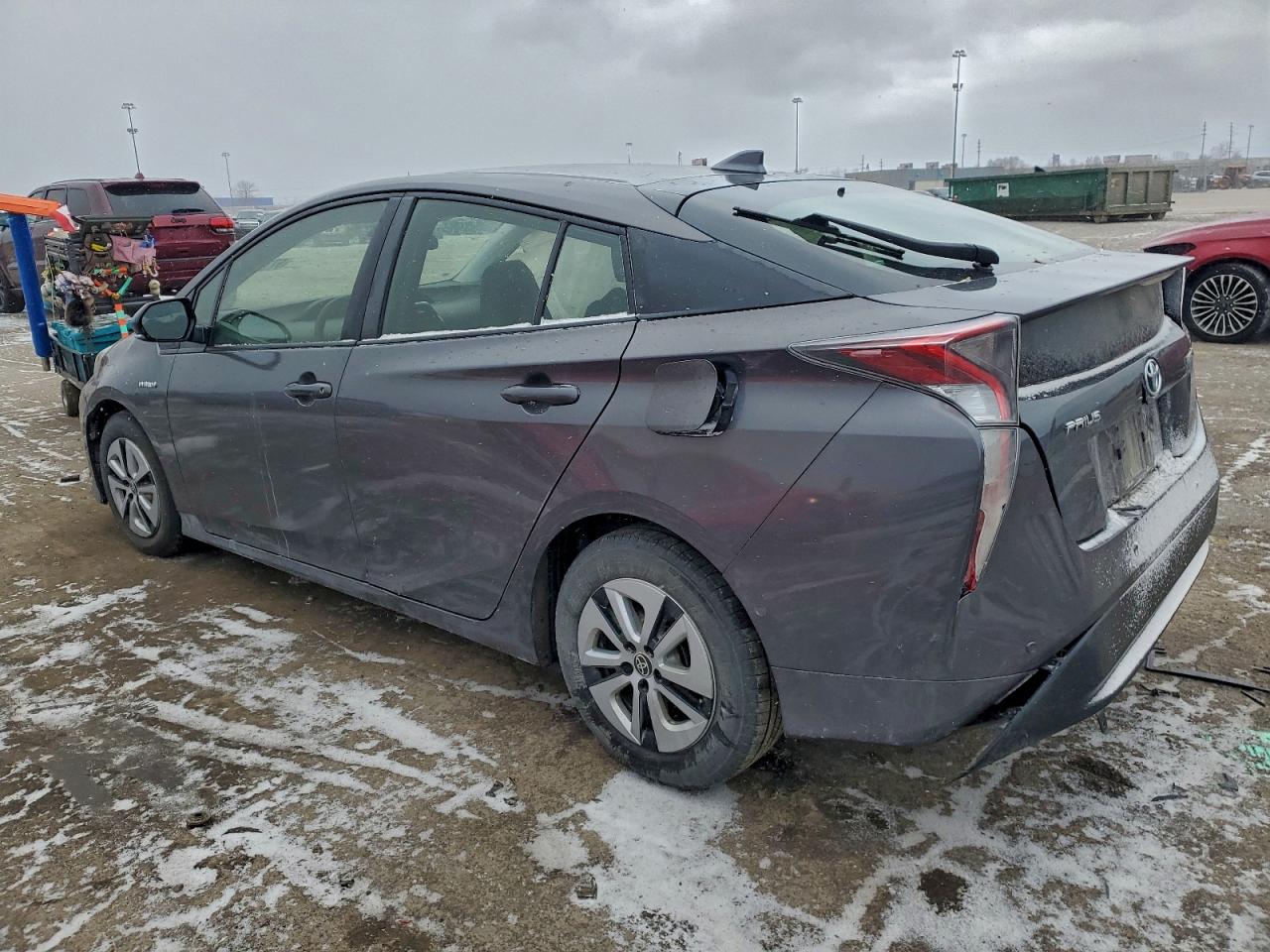 2018 TOYOTA PRIUS photo 2