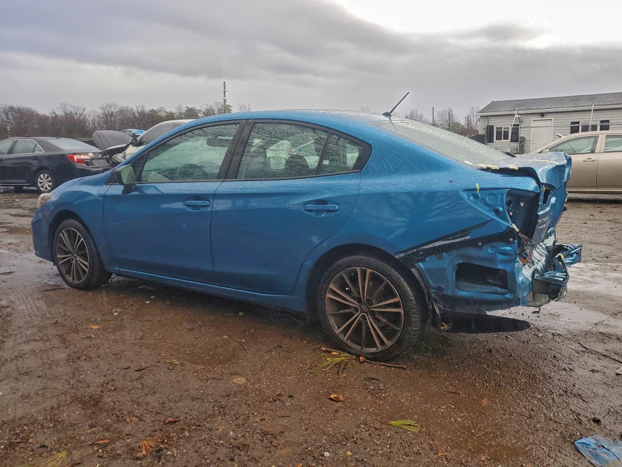 2017 SUBARU IMPREZA photo 4