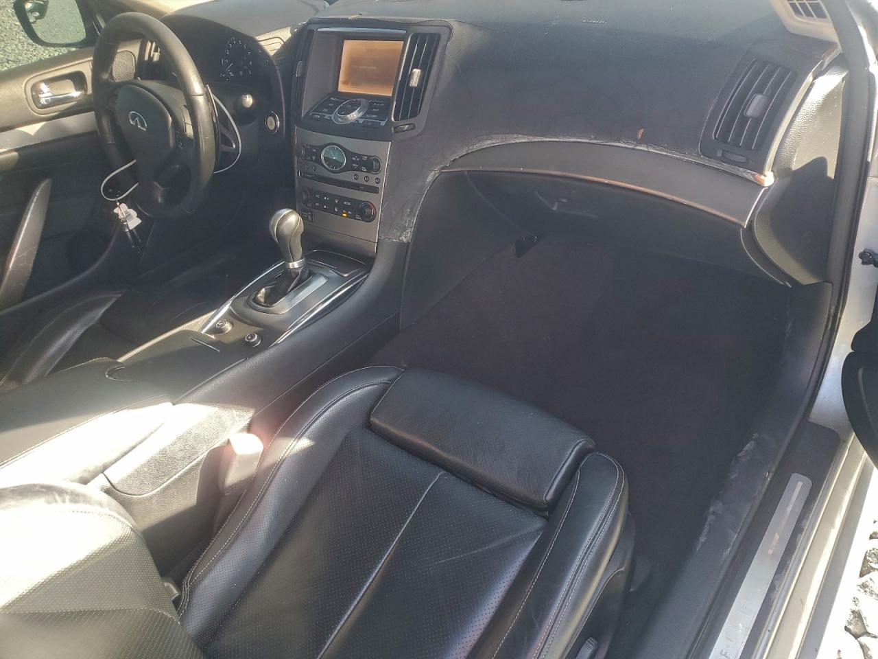 2010 INFINITI G37 BASE photo 22
