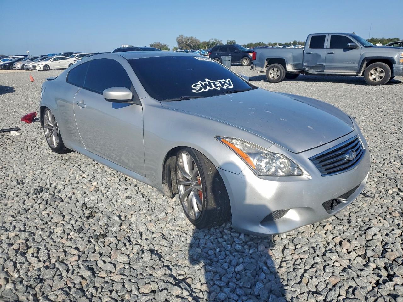 2010 INFINITI G37 BASE photo 10