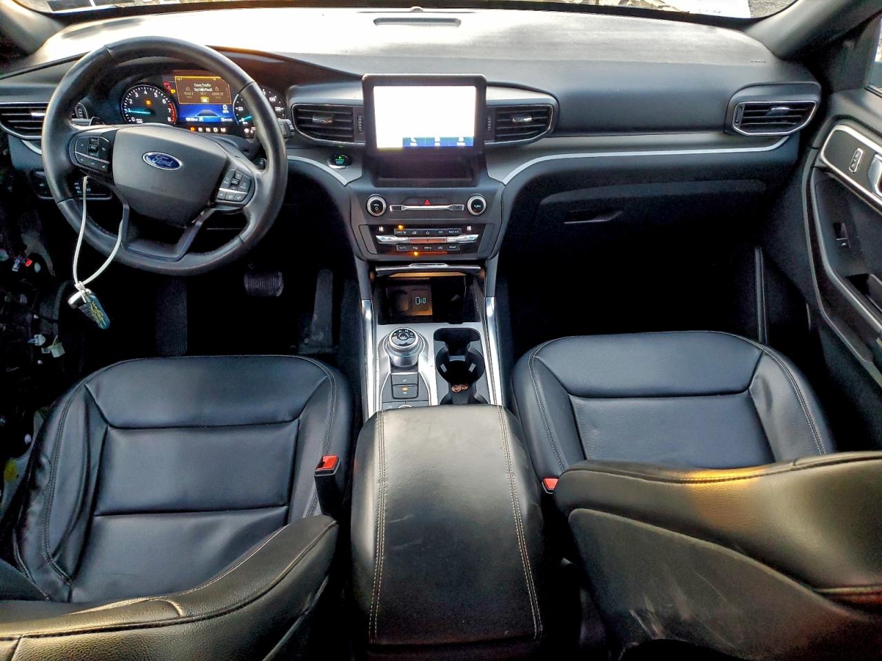 2020 FORD EXPLORER XLT photo 15